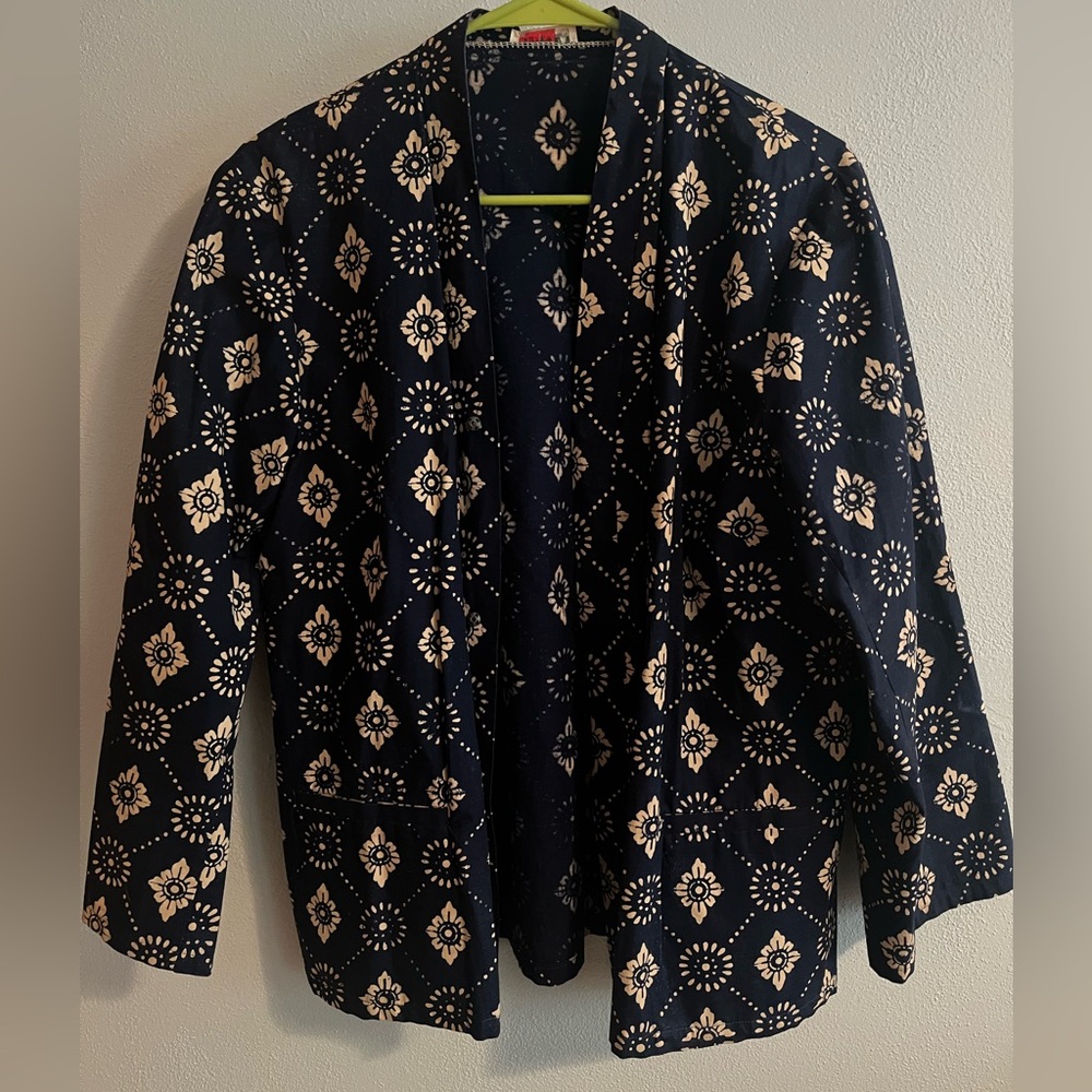 Vintage Navy and Cream Women's Kimono Jacket